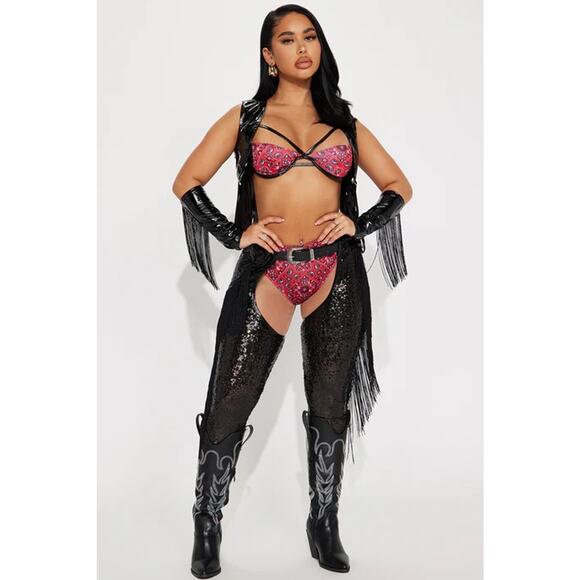 NEW Howdy Hottie Saddle Up Cowgirl Cosplay Halloween Costume - Picture 1 of 4